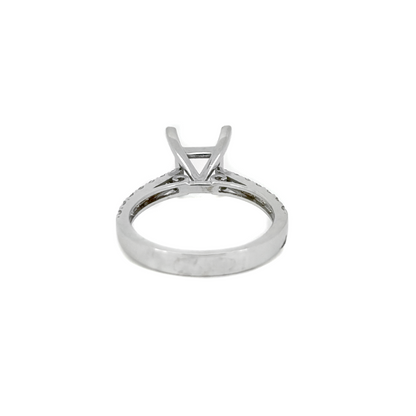 18K White Gold Solitaire Engagement Ring